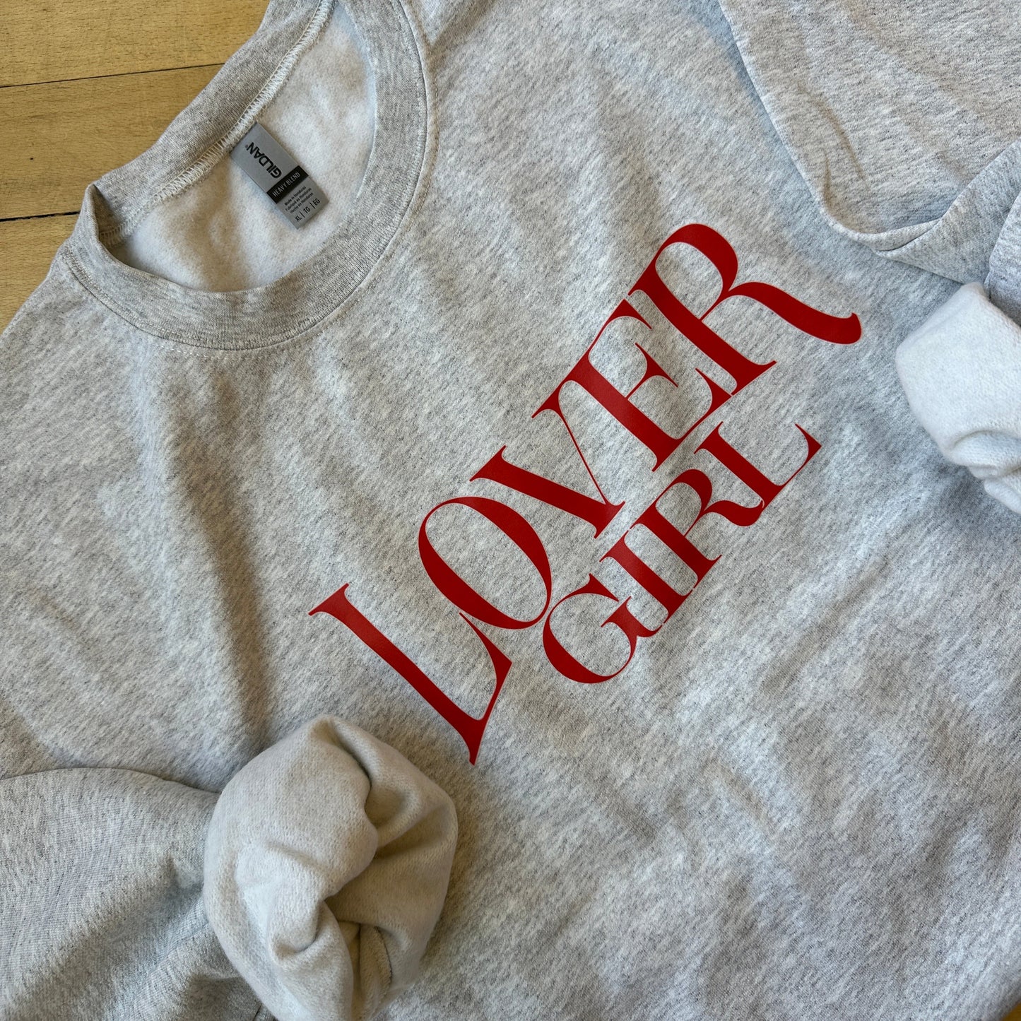 LOVER GIRL CREWNECK