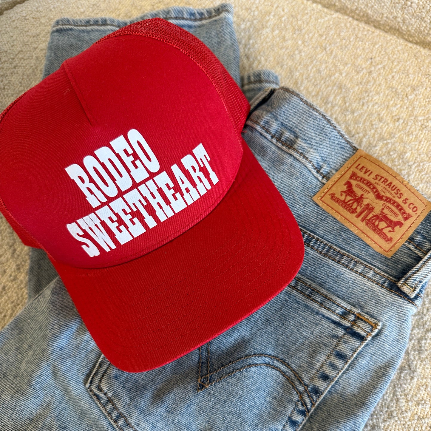 RODEO SWEETHEART TRUCKER HAT