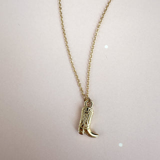 GIDDY UP NECKLACE